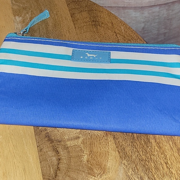 Scout Wristlet Bundle - Picture 4 of 13